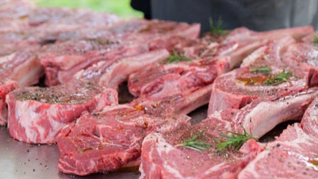 Seasoning Fresh Steaks for Grilling