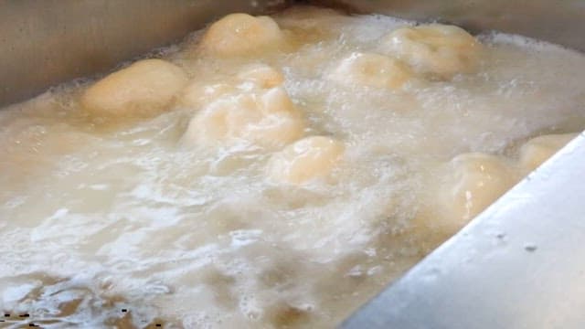 Process of making donuts