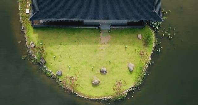 Traditional hanok on the pond