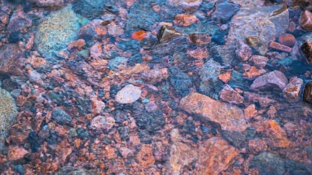 Pebble Bed under the Shallow and Clear Water