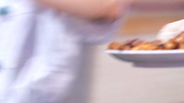 Grilled webfoot octopus with red seasoning