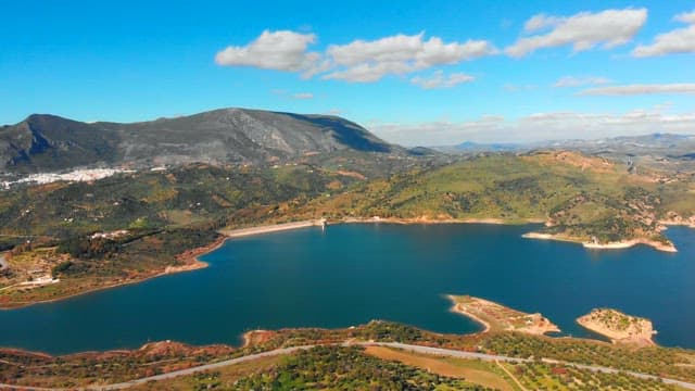 Zahara el gastor reservoir surrounded by mountains