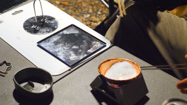 Make Dalgona by Melting Sugar