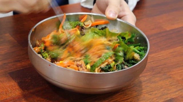 Bibimbap with Fresh Ingredients