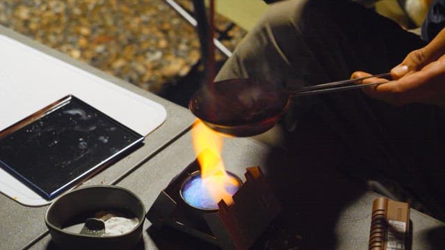 Making Dalgona by Melting Sugar