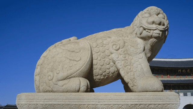 Haitai Stone Statue in front of Gwanghwamun
