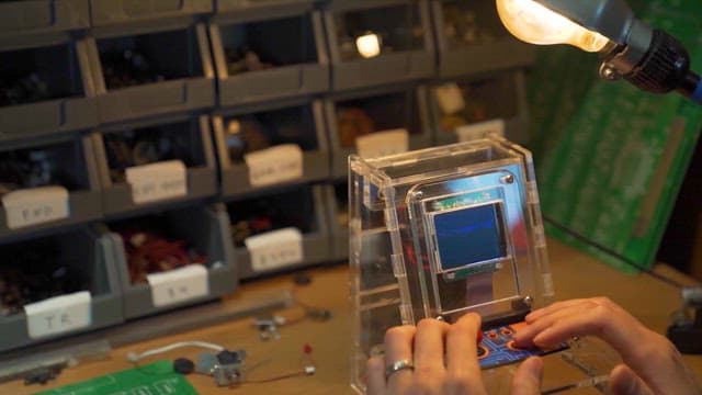 Hands assembling electronic device