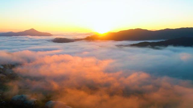 Sunrise over the Misty Mountains