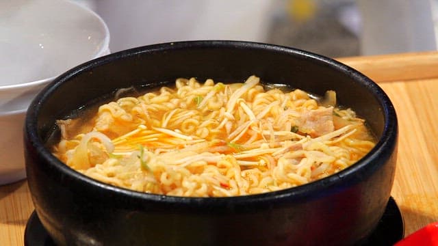 Ramyeon with enoki mushrooms and pork belly