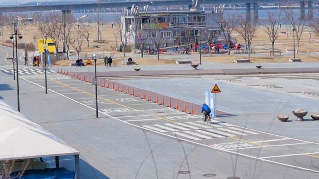 Relaxing Weekend in the Urban Park