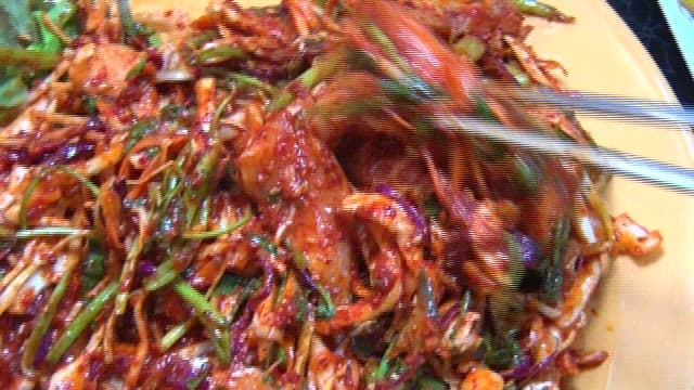 Seasoned fish with various vegetables