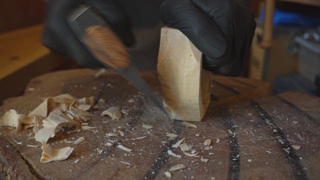 Hand carving wood with precision