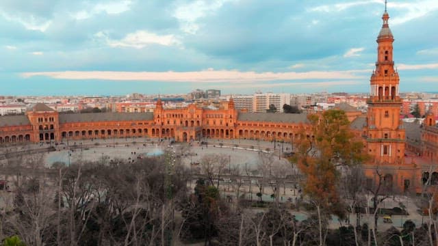 Espana square with historic architecture