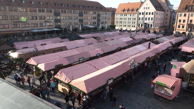 Crowded Nuremberg Christmas market