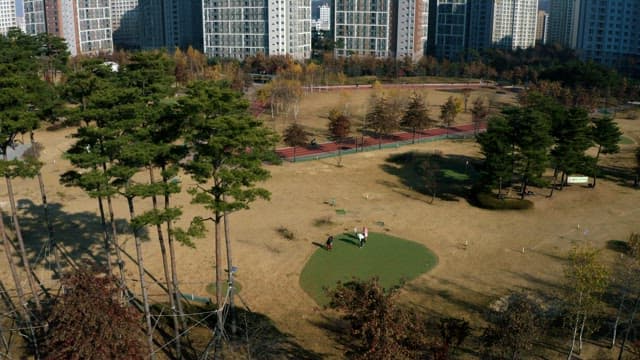 Outdoor Park Where You Can Enjoy Sports