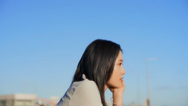 Young woman enjoying the sunny day