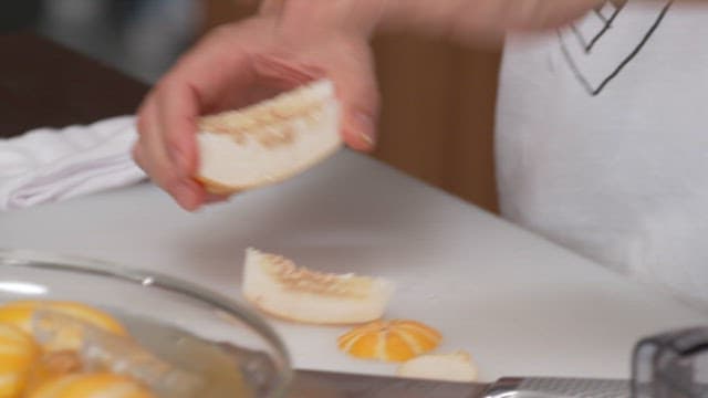 Making Fresh Korean Melon Juice at Kitchen