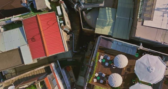 Rooftop terraces and urban structures