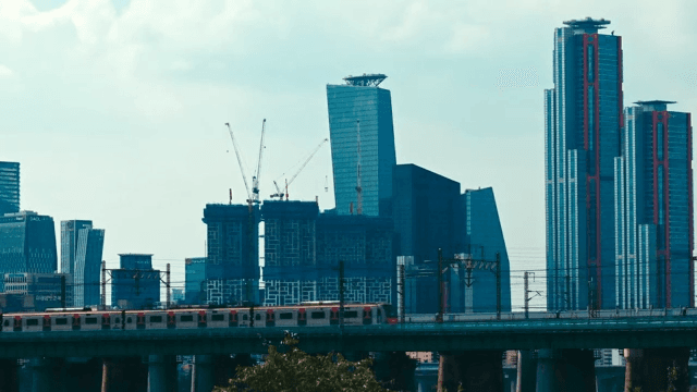 Subway Passing in front of Yeouido's Building Forest