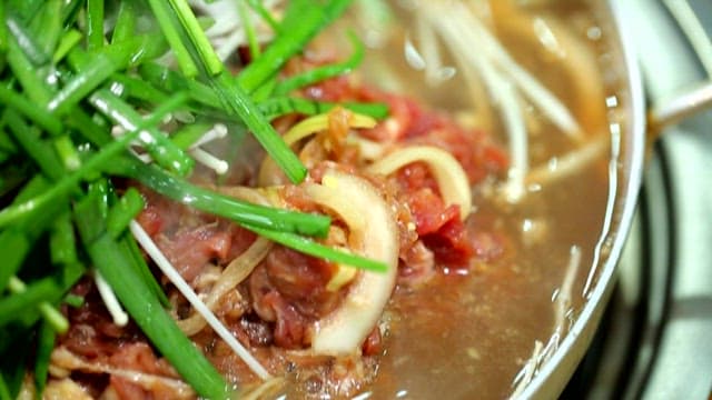 Process of making bulgogi hotpot