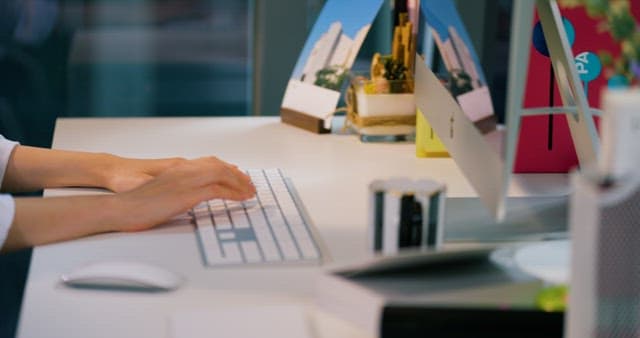 Office Desk with Modern and Clean Design