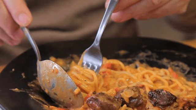 Eating rose pasta with chuck flap tail