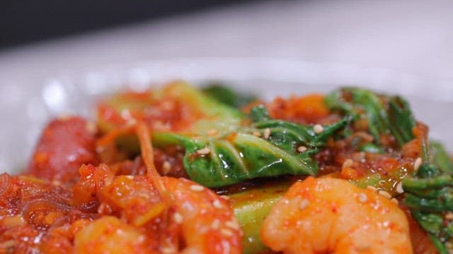 Stir-fried bok choy with red pepper paste with sausage and shrimp