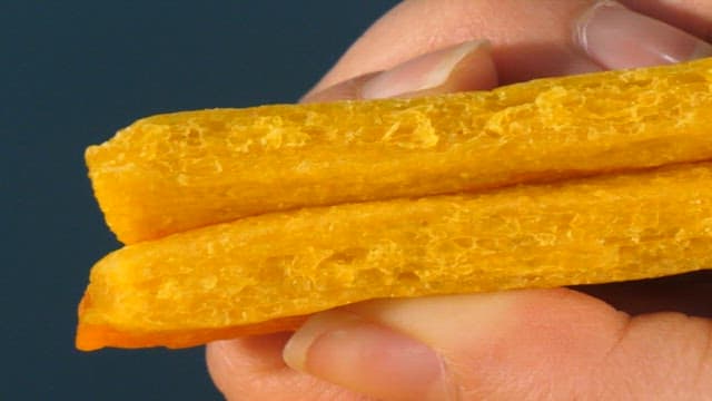 Detailed Close-up of Jjondegi, a Traditional Korean Snack