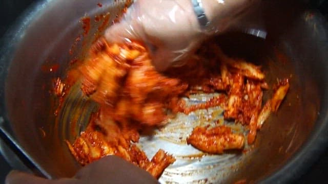 Process of making seasoned grilled deodeok root