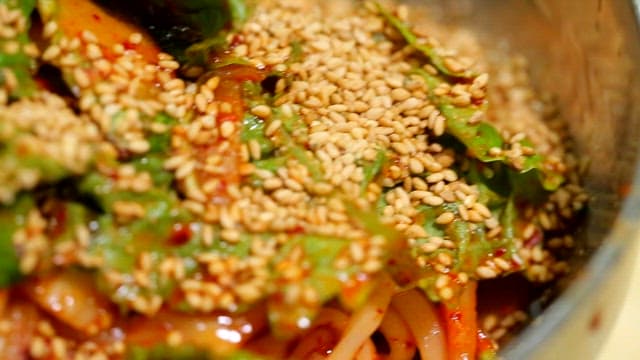Spicy kalbibimguksu with sesame seeds