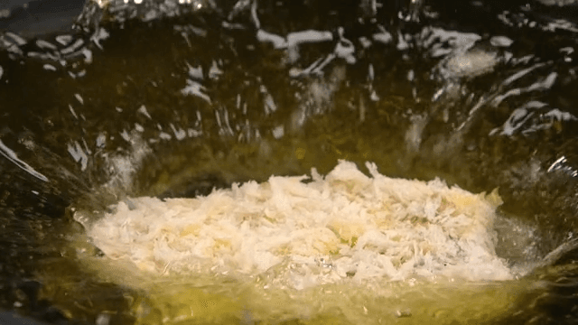 Bubbling Oil with pork