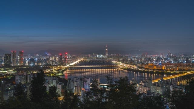 Han River and Seoul Changing Every Moment