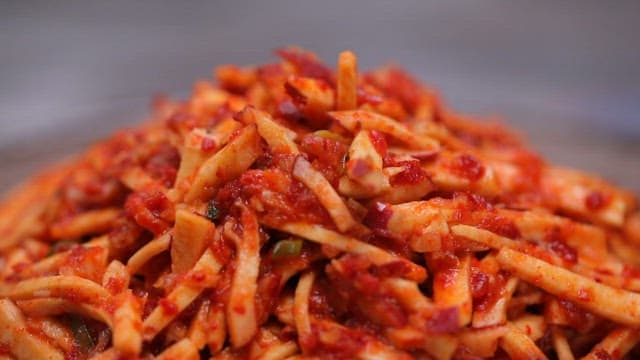 Spicy sweet potato salad with red pepper seasoning