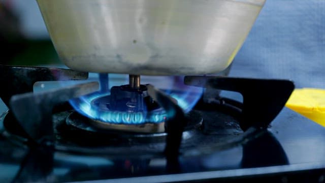 Pot heating on a gas stove